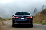 Lexus LS500h AWD 2017 года (NA)